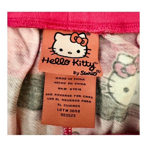 Hello Kitty Checkered Pink and Black Capri Pajama Bottoms - Picture 7 of 7